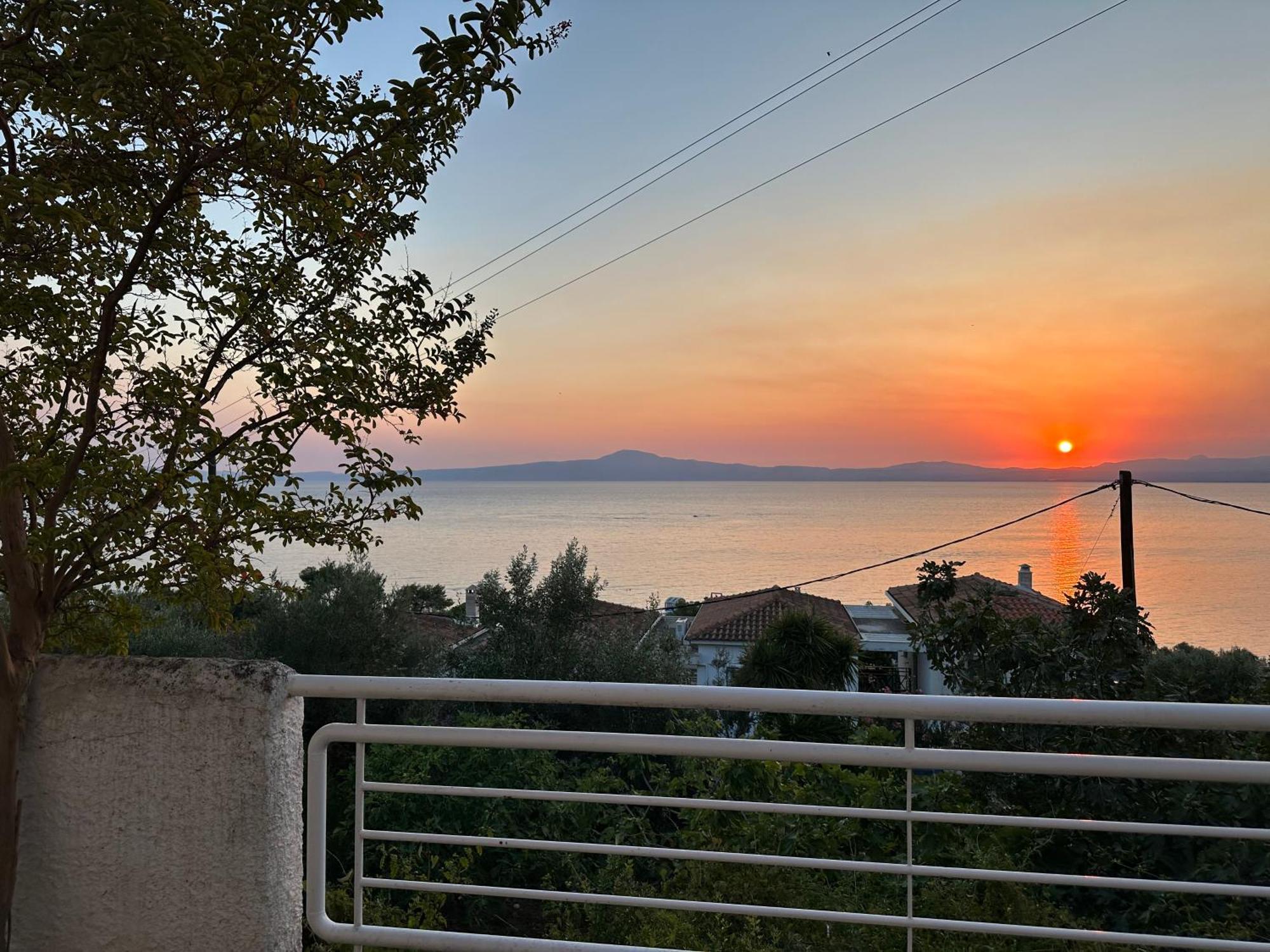 Villa Pinelopi Каламата Экстерьер фото